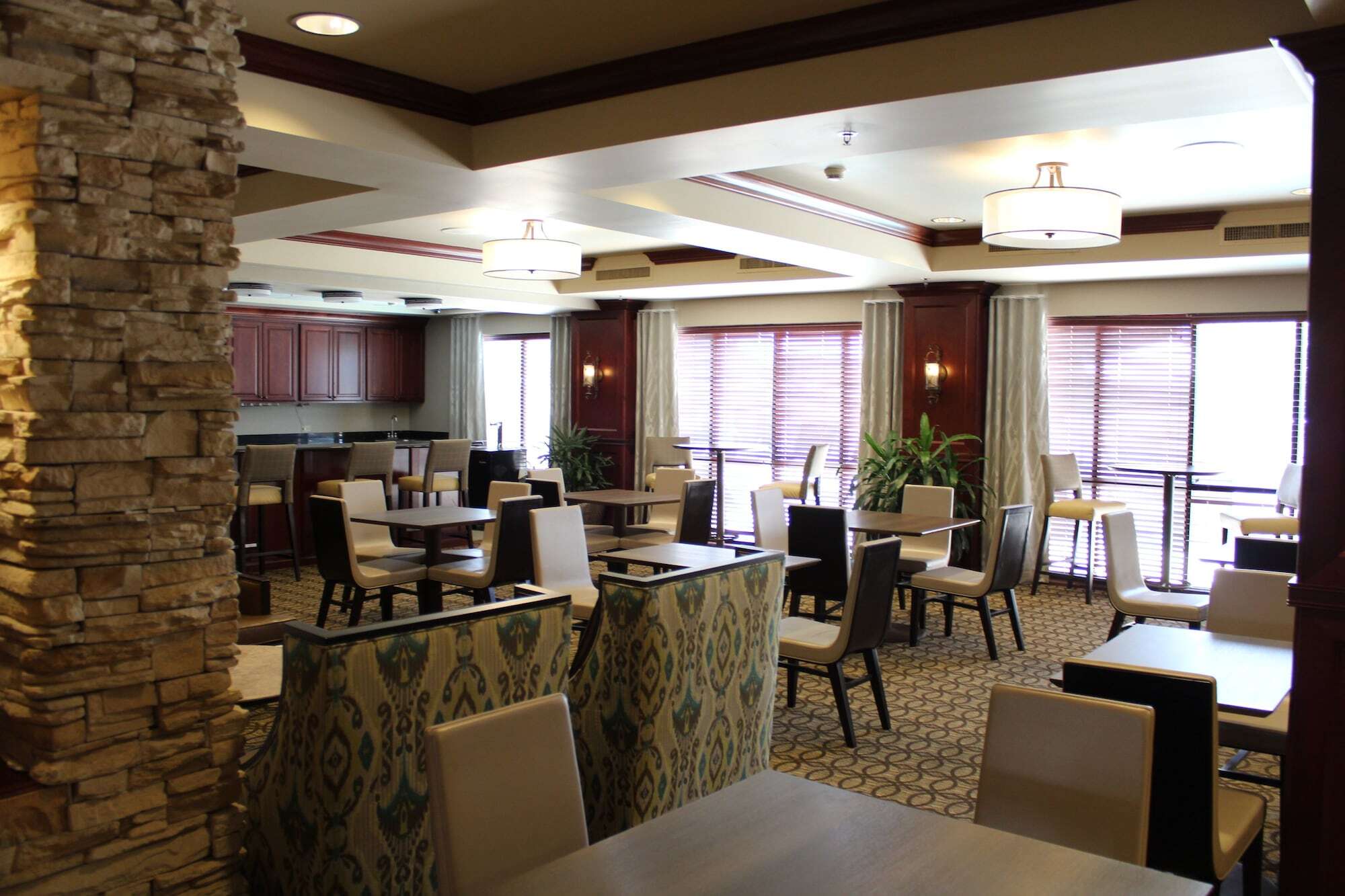 Wingate By Wyndham Columbia/Lexington Hotel Exterior photo